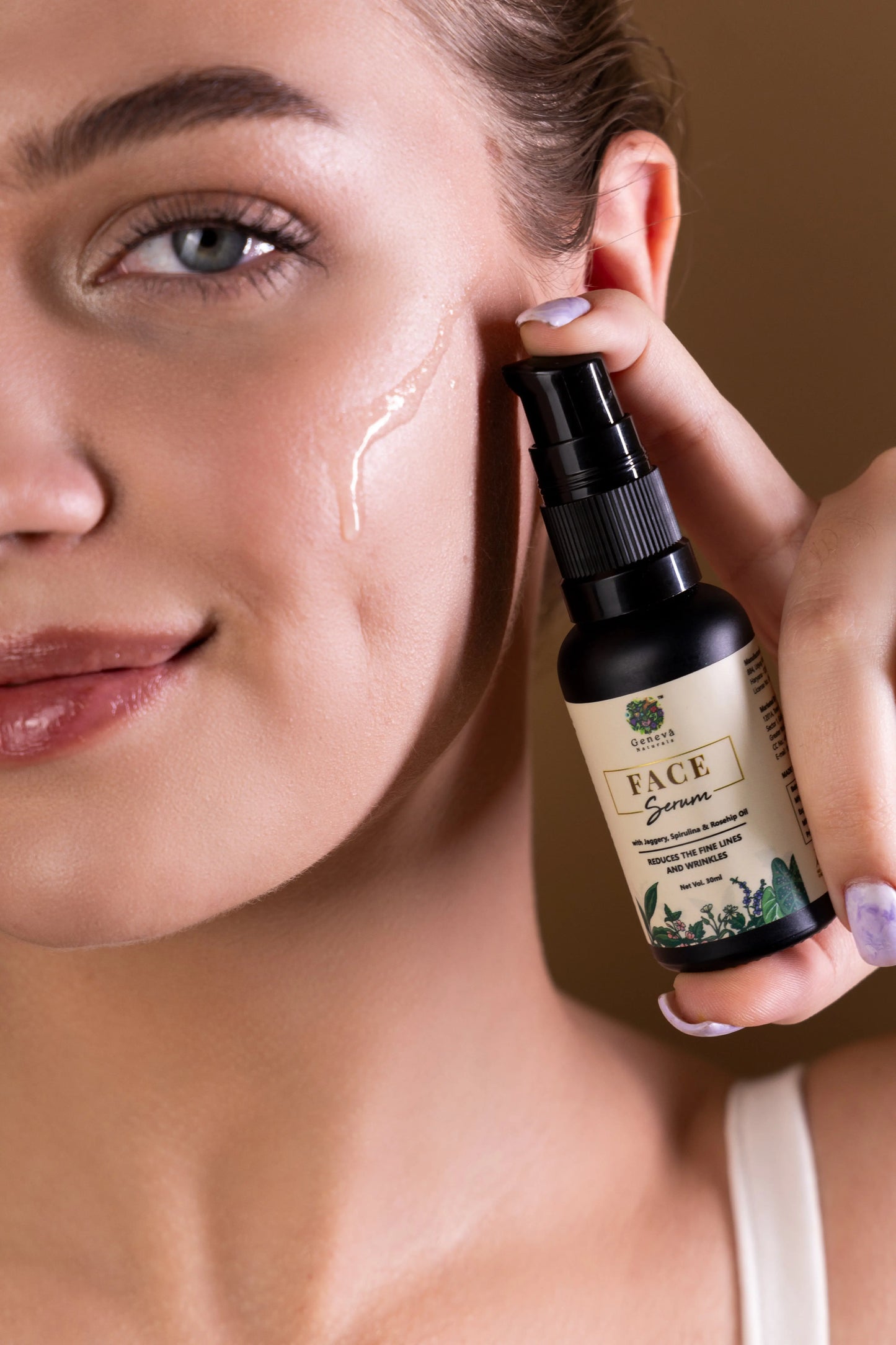 Face Serum With Retinol, Hyaluronic Acid & Vitamin E, 30ml - No.1 Brand in India